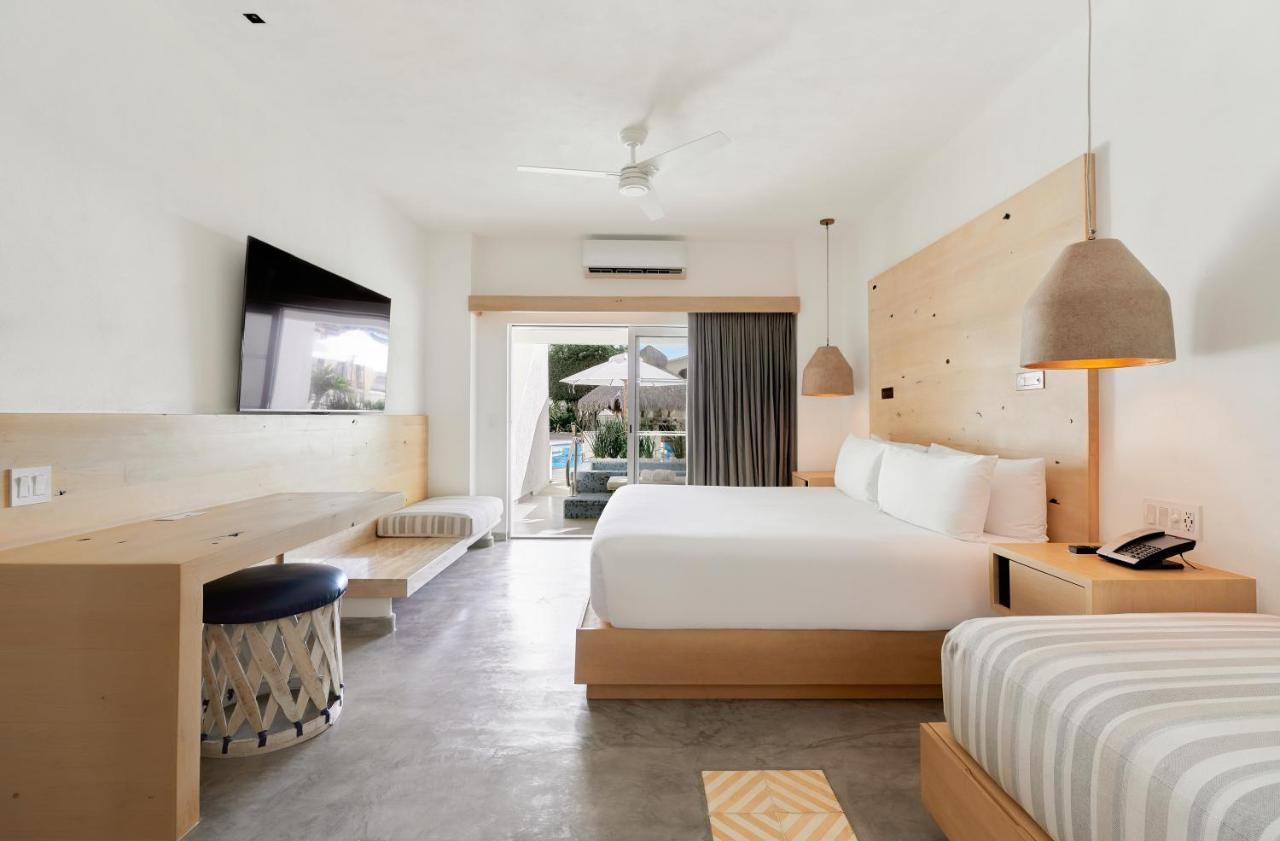 Bahia Hotel&Beach House Cabo San Lucas Bagian luar foto