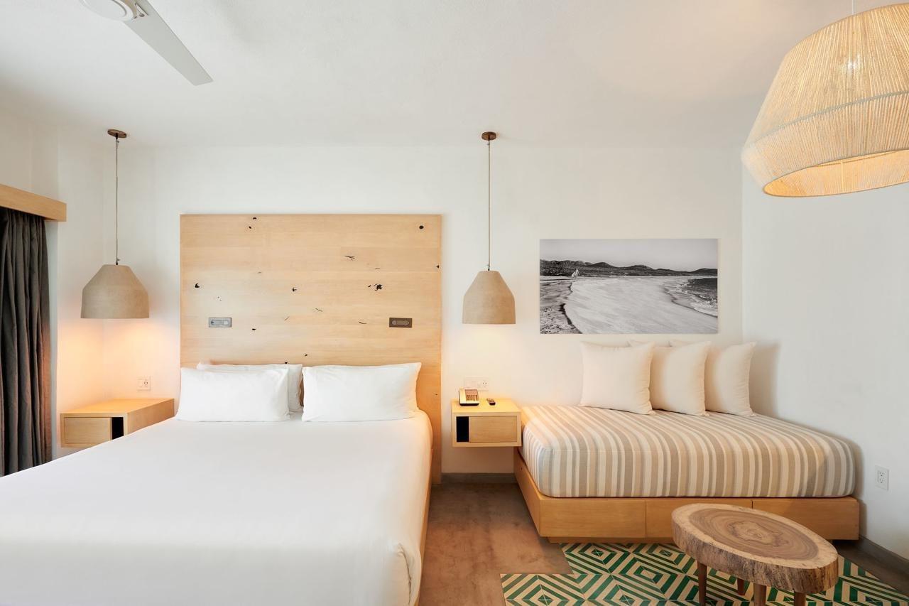 Bahia Hotel&Beach House Cabo San Lucas Bagian luar foto